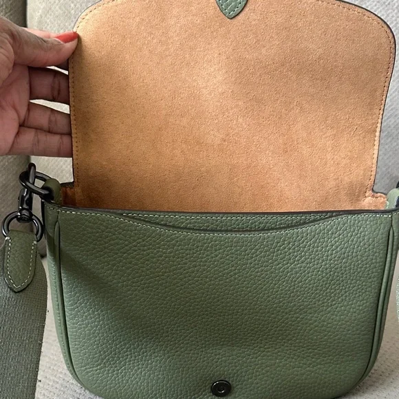 Coach Olive Leather Crossbody Bag - Picture 4 of 6